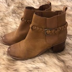 Sperry Top-Sider Liberty cognac ankle bootie